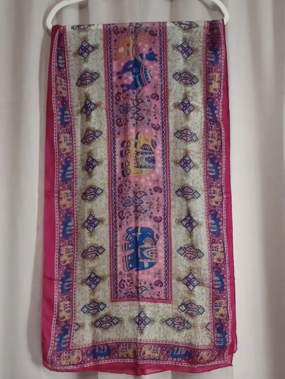 Vintage India Elephant Camel Paisley Scarf Silk Feel Oblong Boho Wrap Appx 68×19